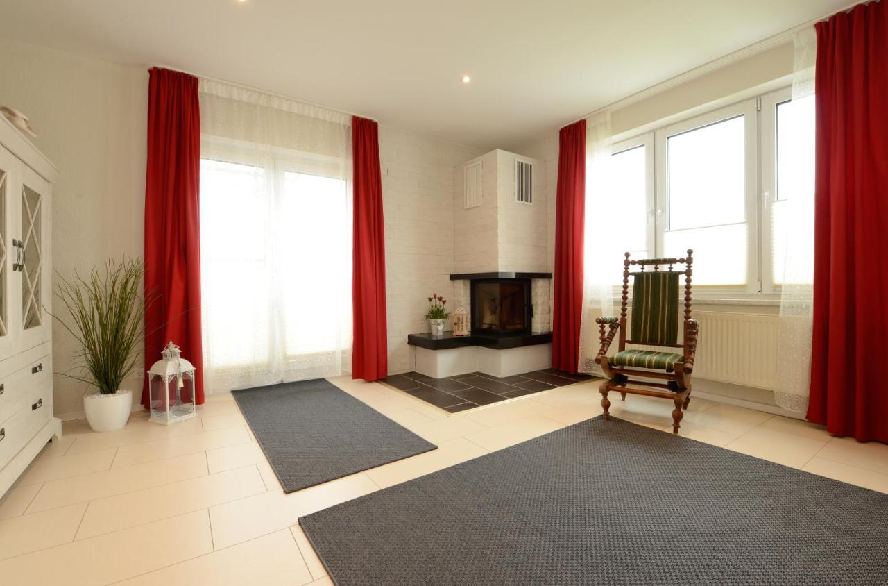 Ferienwohnung Seestern Fuer 6 Personen Mit Kamin & Terrasse Boltenhagen (Ostseebad) Exterior foto